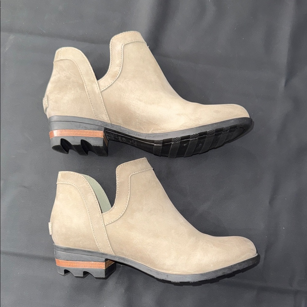 Sorel Women's Suede Ankle Booties in Light Taupe - Picture 3 of 9